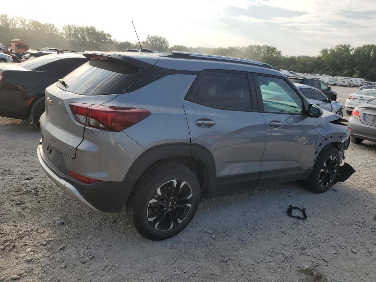 2023 Chevrolet Trailblazer Lt - Image 3