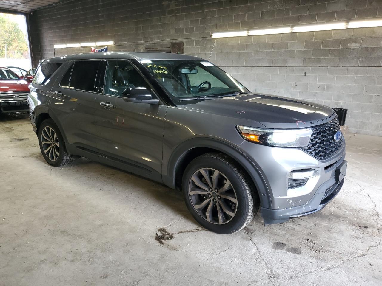 2021 Ford Explorer St - Image 4