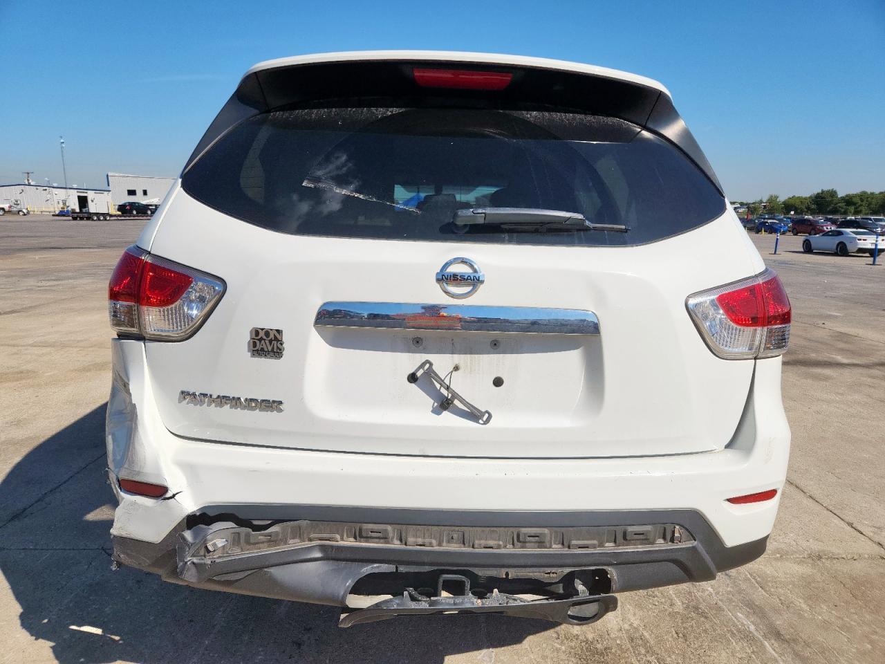 2015 Nissan Pathfinder S - Фото 6