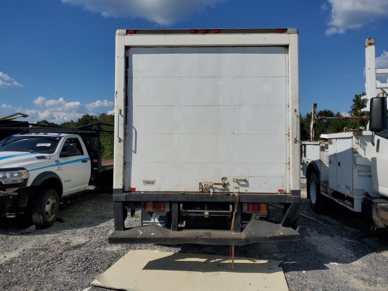 2008 Isuzu Npr - Фото 6