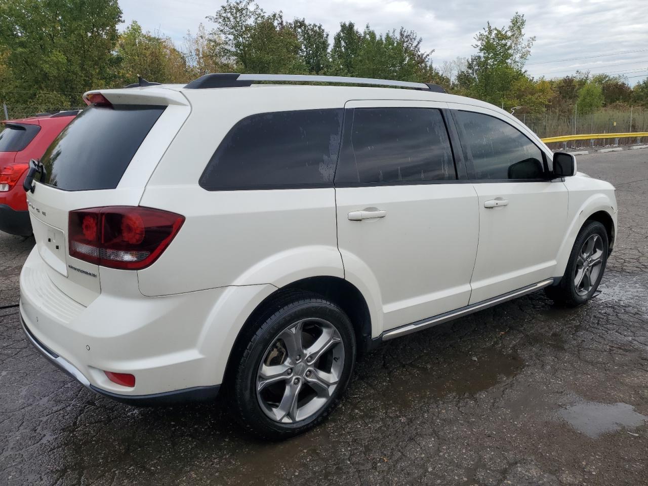 2016 Dodge Journey Crossroad - Image 3