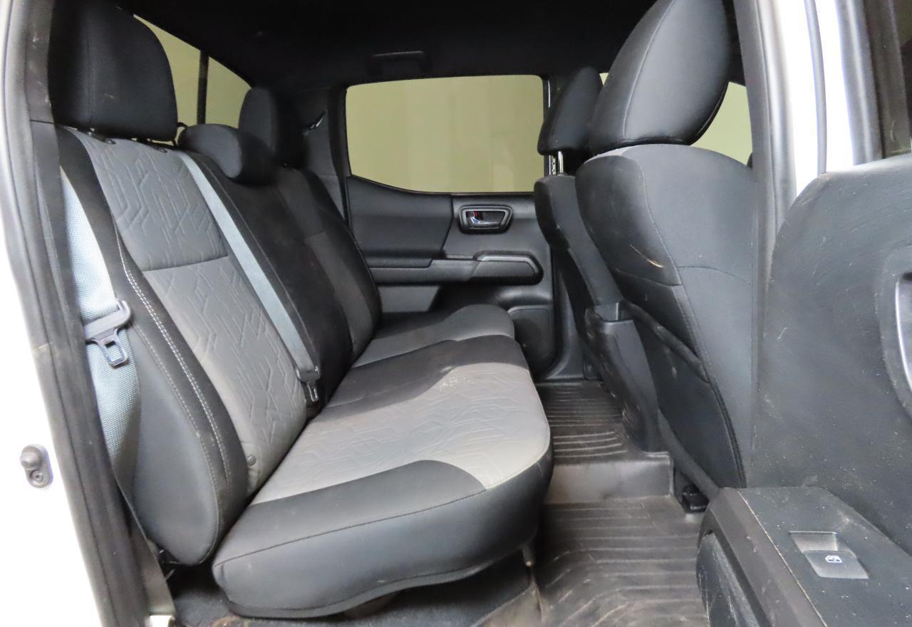 2021 Toyota Tacoma Double Cab - Image 6