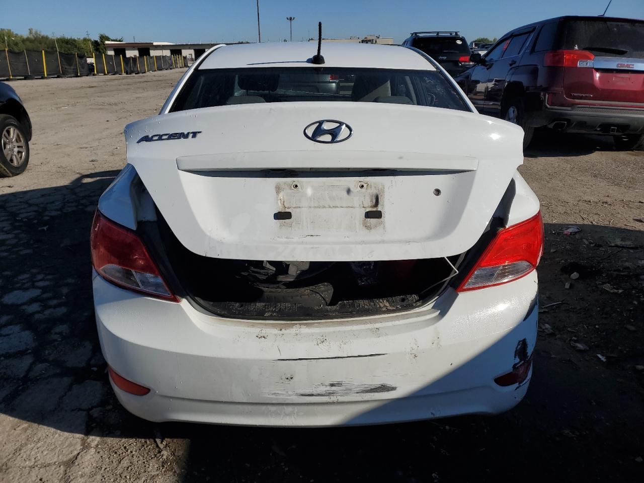 2016 Hyundai Accent Se - Фото 6