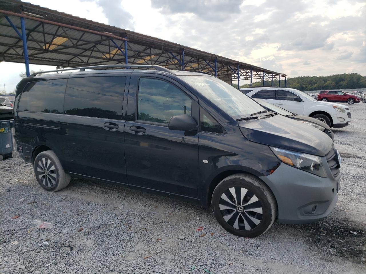 2021 Mercedes-Benz Metris - Фото 4