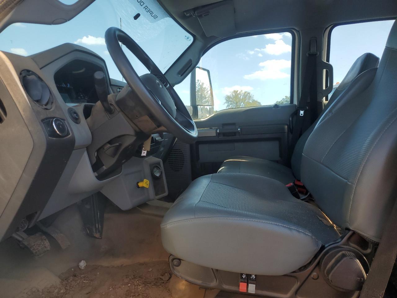 2023 Ford F750 Super Duty - Фото 7