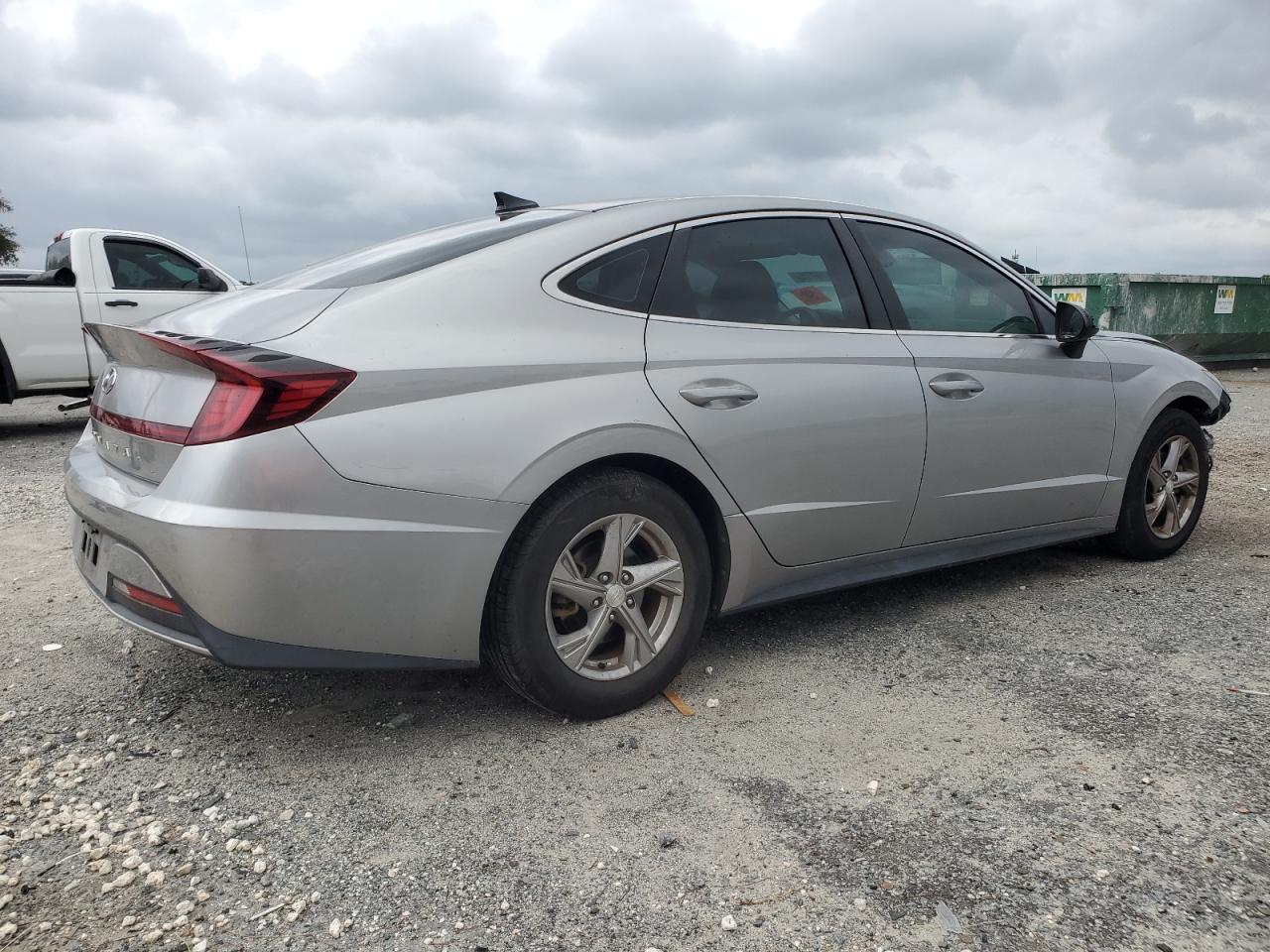 2020 Hyundai Sonata Se - Фото 3
