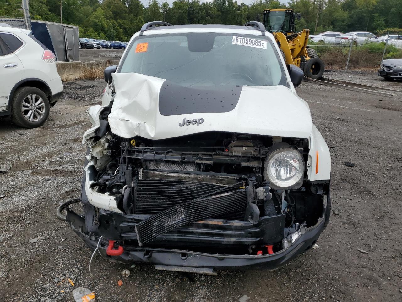 2015 Jeep Renegade Trailhawk - Фото 5