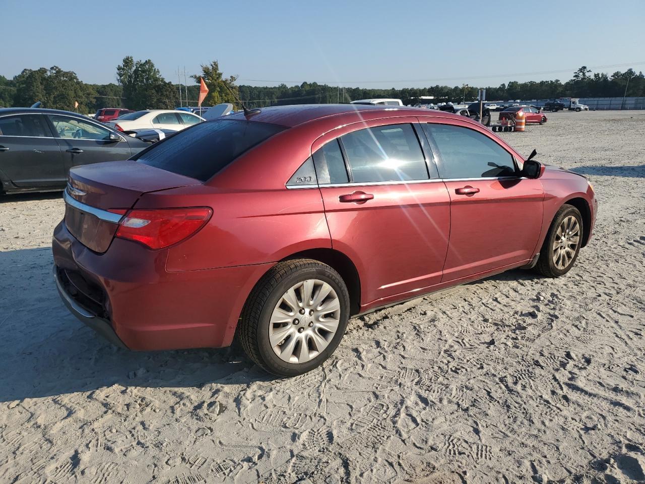 2014 Chrysler 200 - Image 3