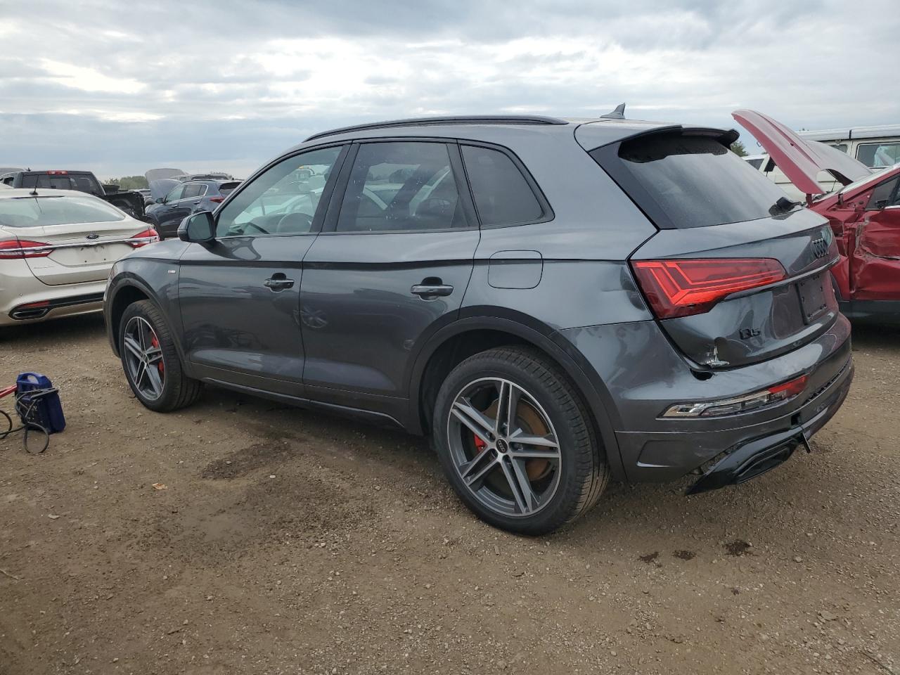2024 Audi Q5 E Premium Plus 55 - Image 2