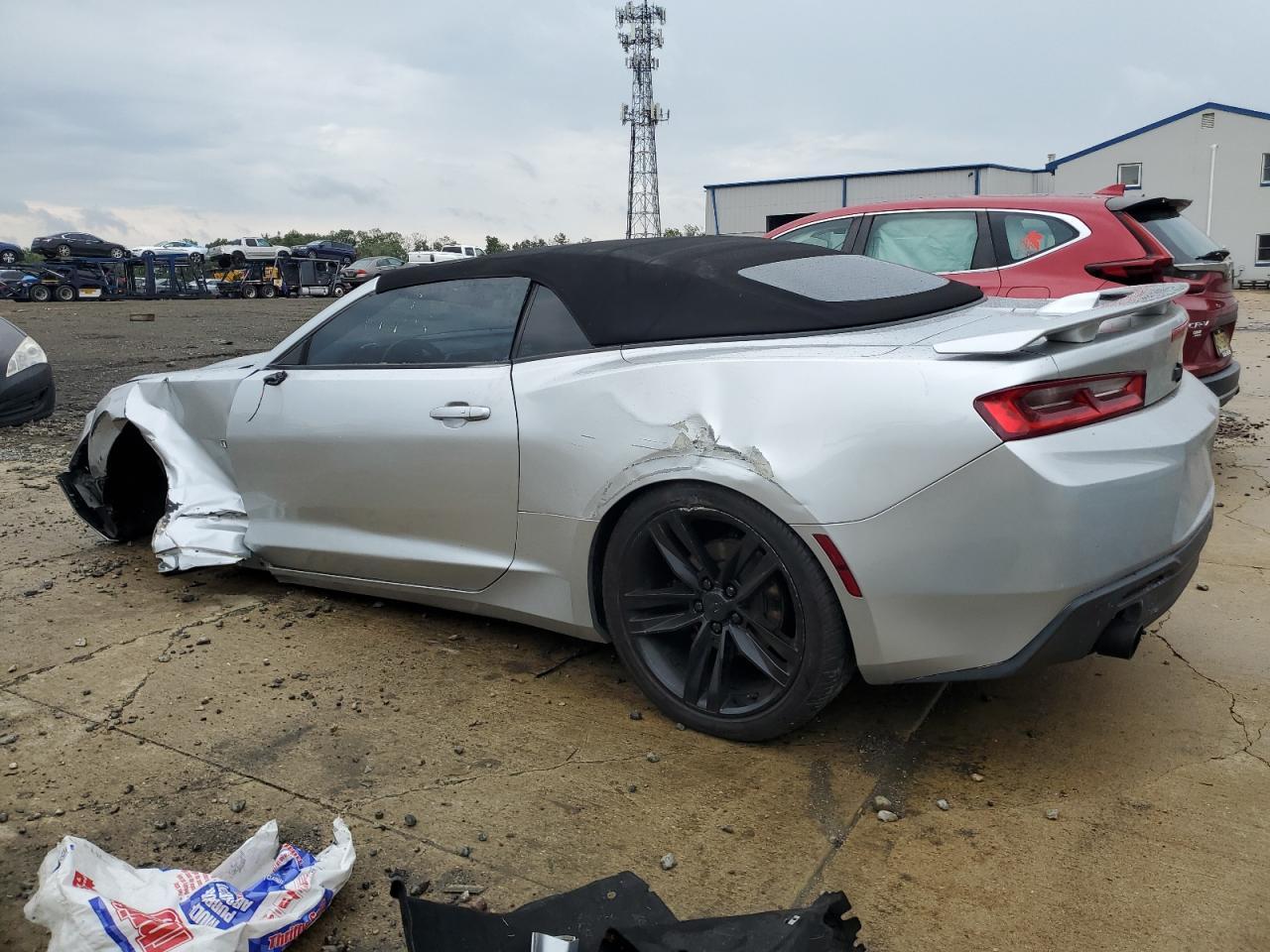 2018 Chevrolet Camaro Lt - Image 2