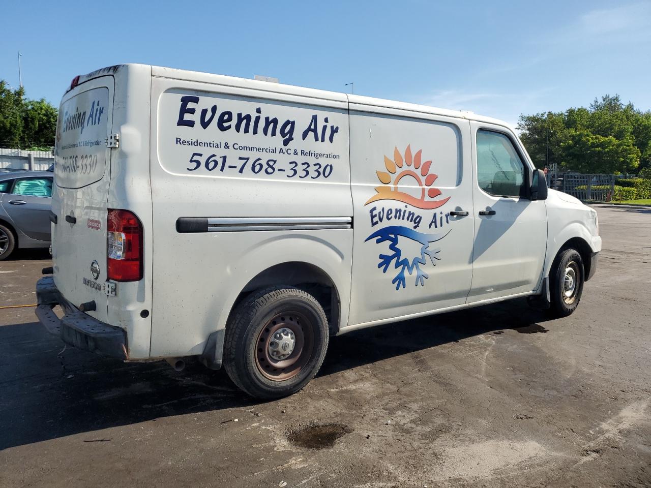 2015 Nissan Nv 1500 - Фото 3