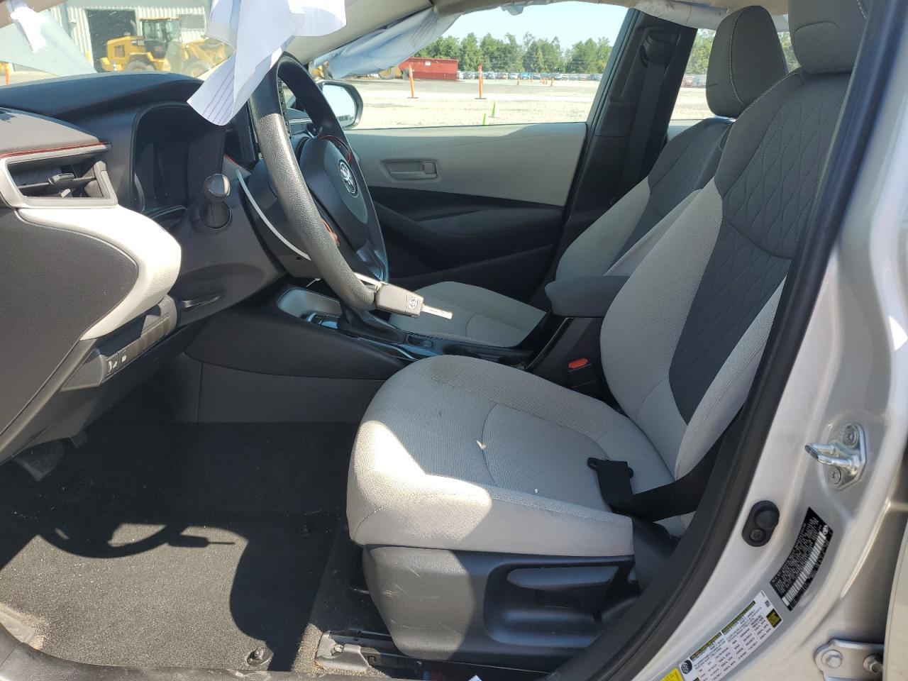 2022 Toyota Corolla Le - Фото 7