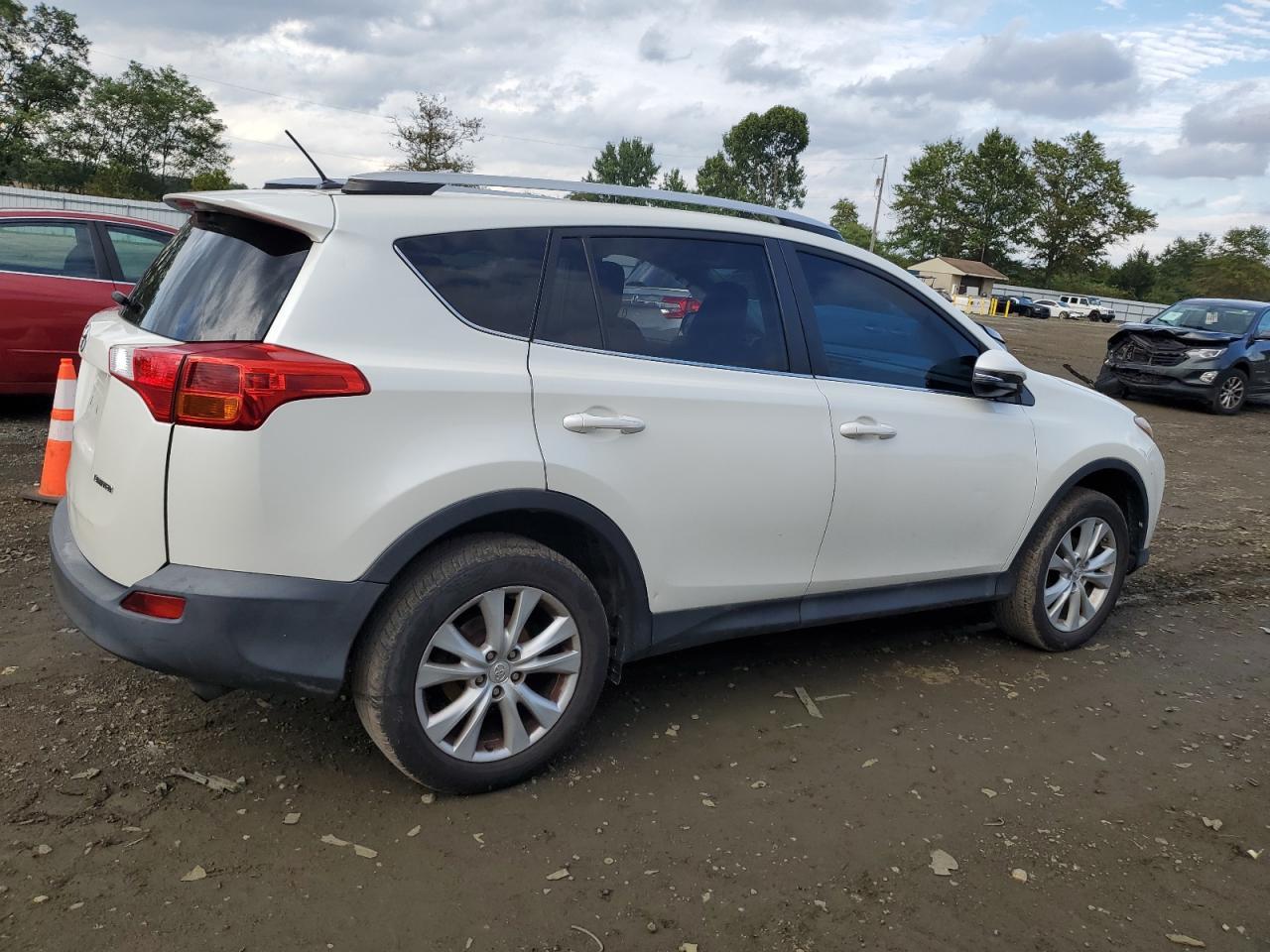 2014 Toyota Rav4 Limited - Image 3