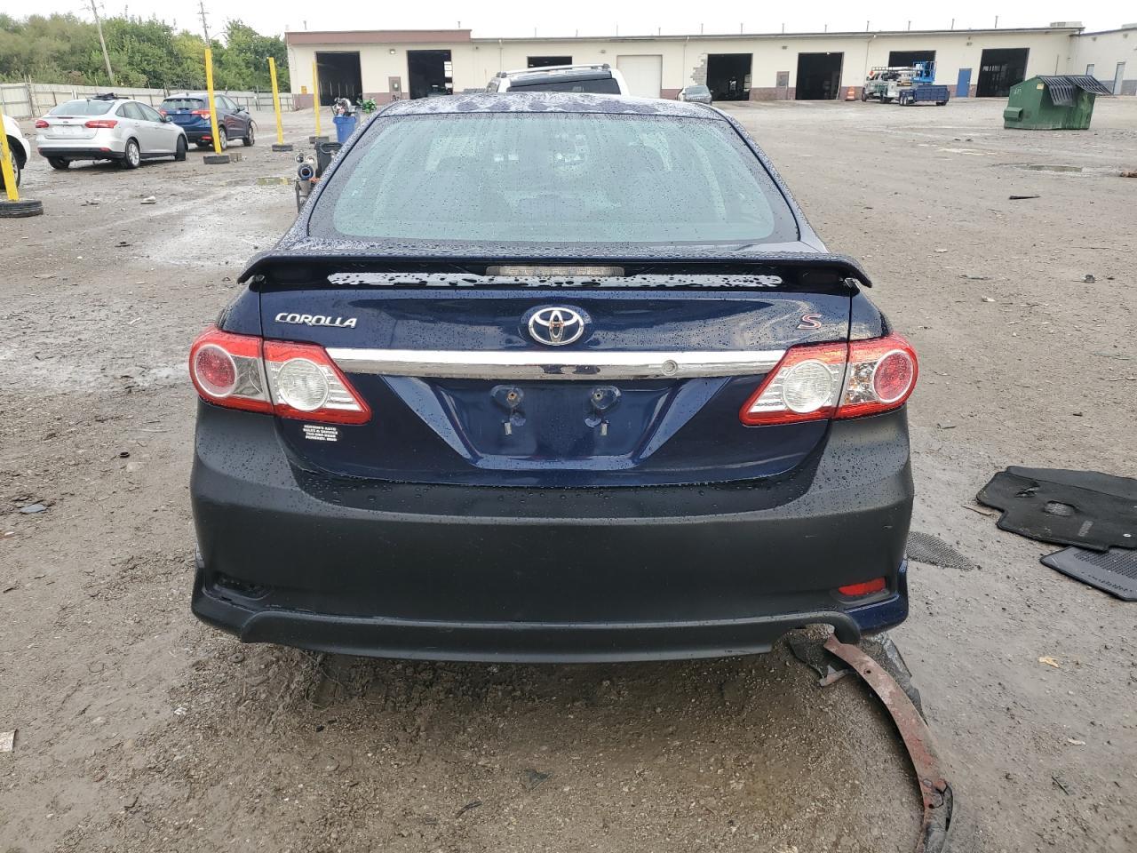 2013 Toyota Corolla Base - Фото 6