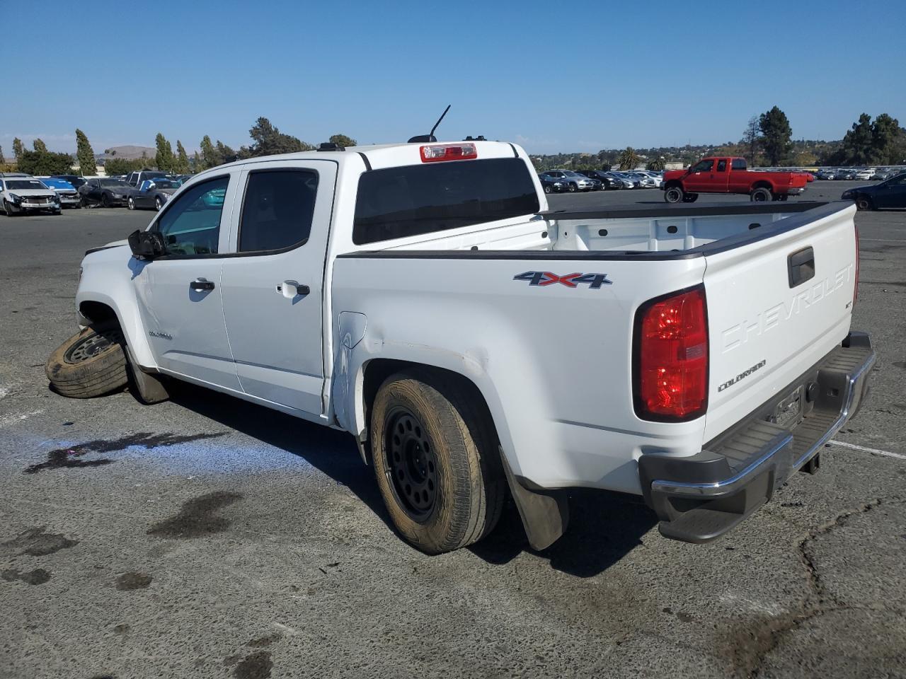 2022 Chevrolet Colorado - Image 2