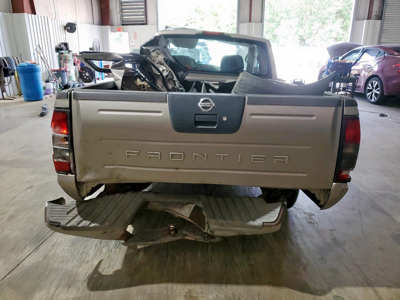 2004 Nissan Frontier King Cab Xe - Фото 6