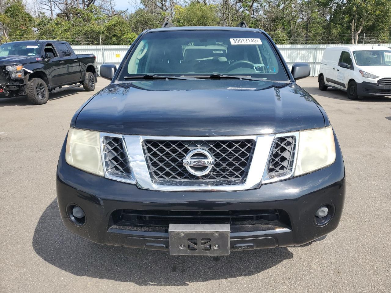 2010 Nissan Pathfinder S - Image 5