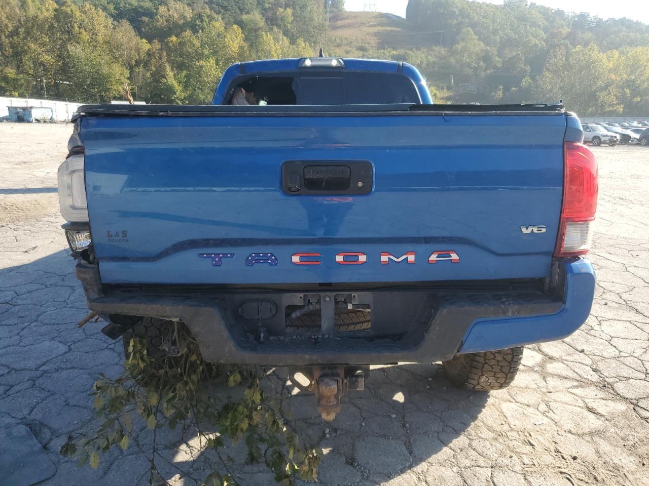 2018 Toyota Tacoma Double Cab - Фото 6