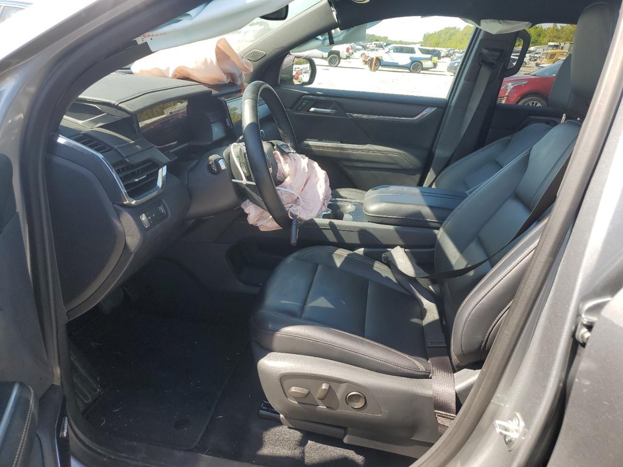 2024 GMC Acadia Uplevel - Image 7