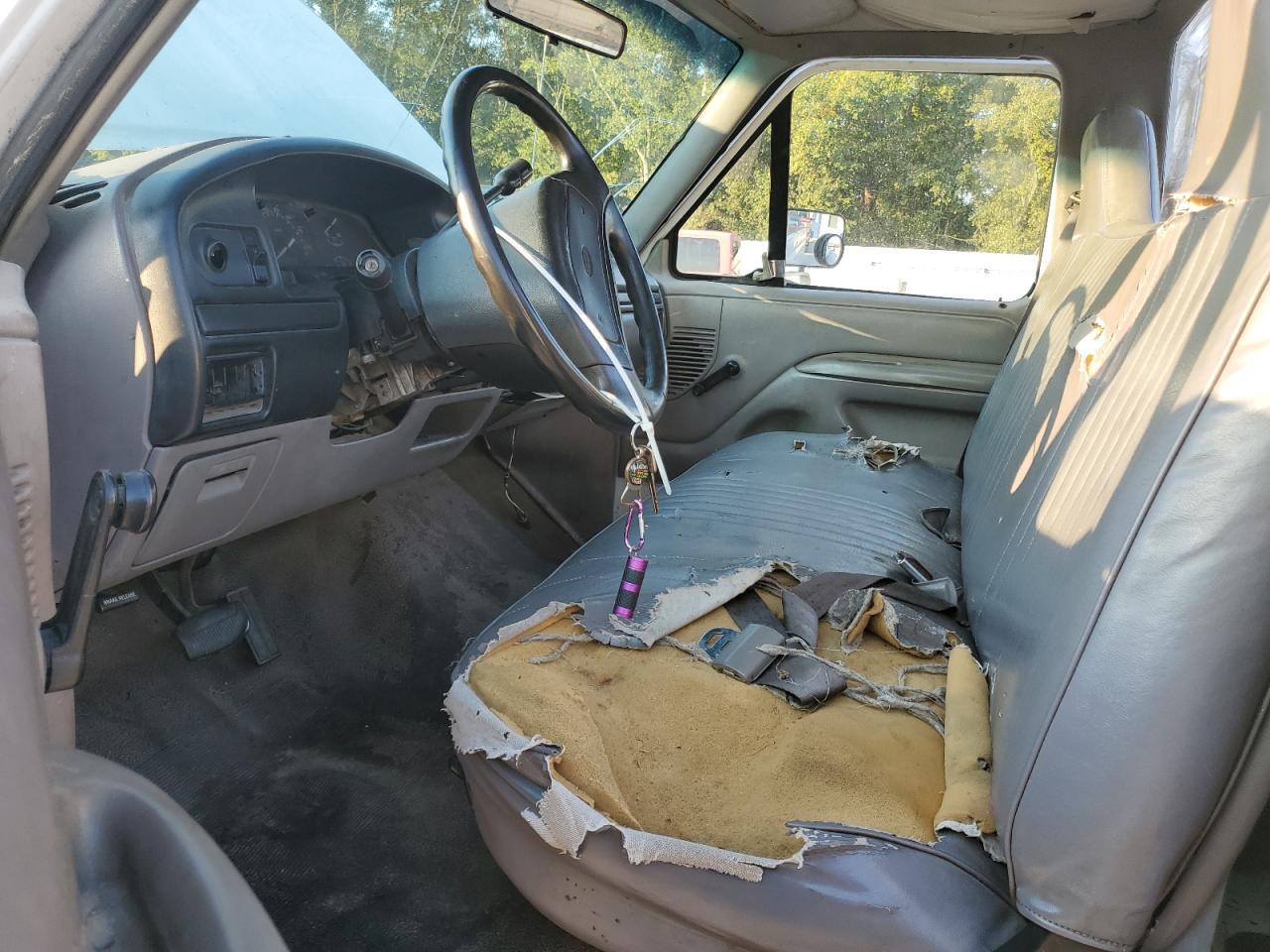 1997 Ford F250 - Image 7