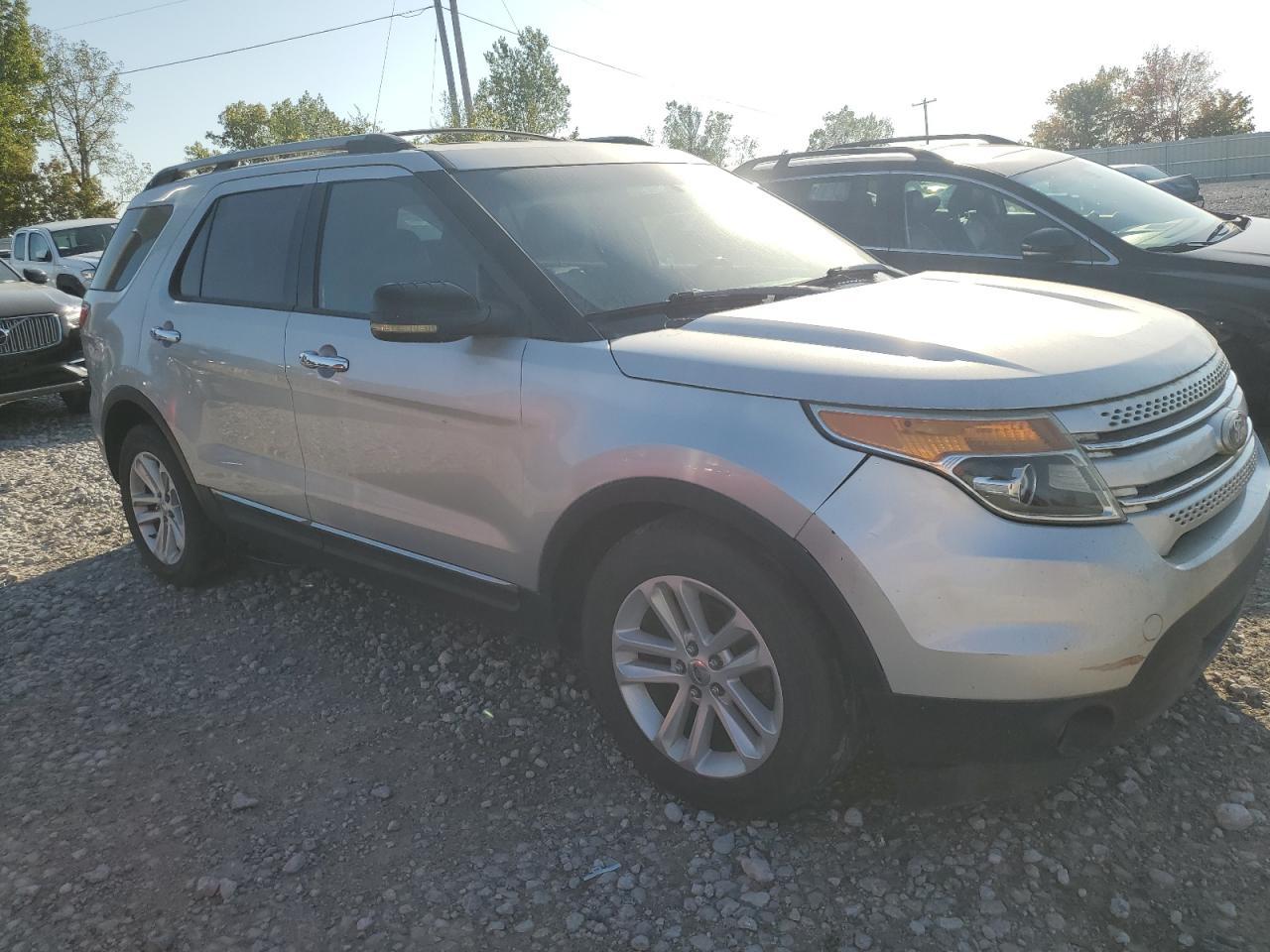 2011 Ford Explorer Xlt - Фото 4