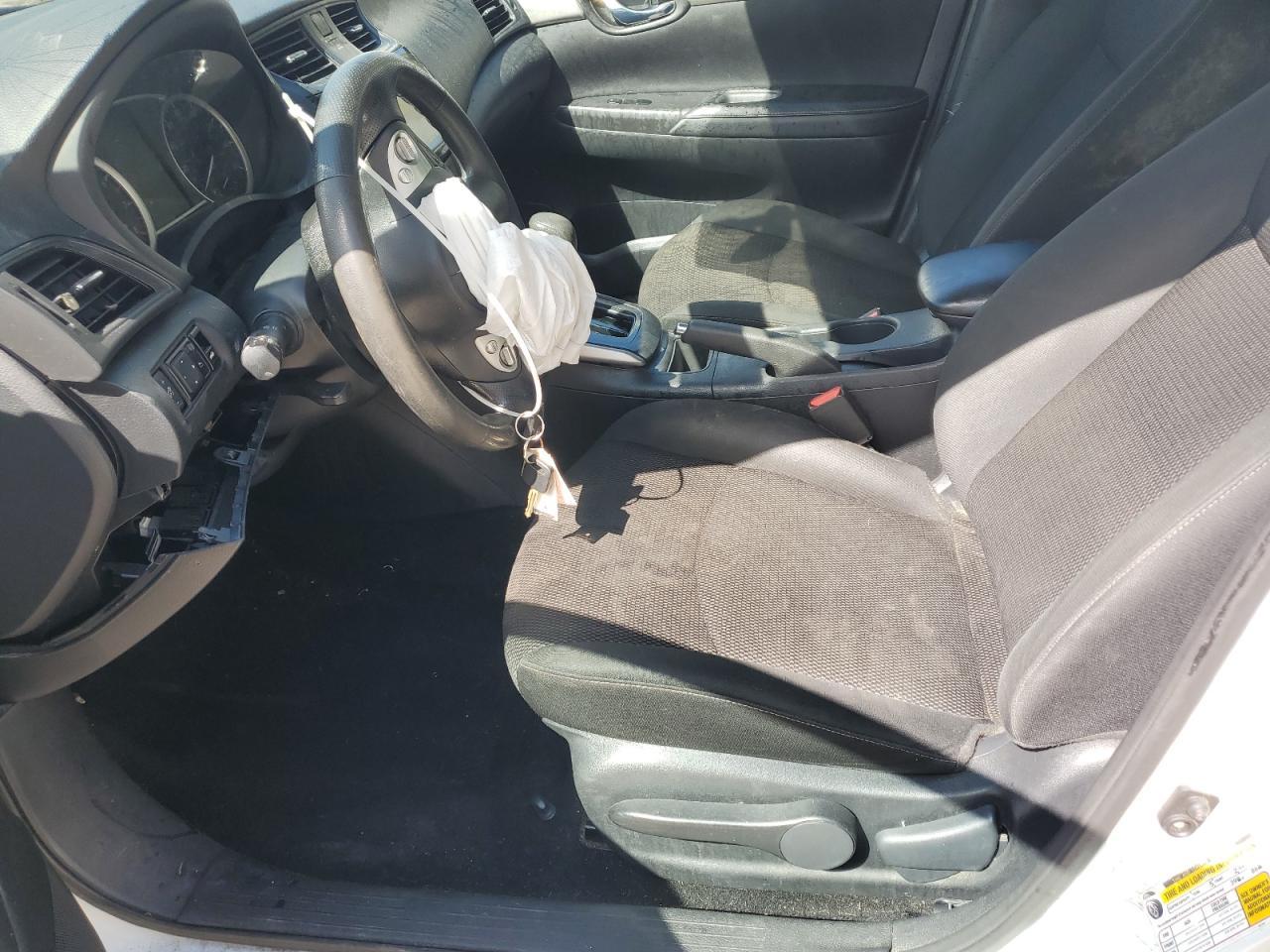 2019 Nissan Sentra S - Image 7