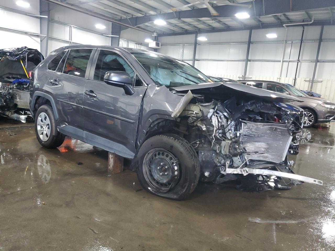 2022 Toyota Rav4 Le - Фото 4