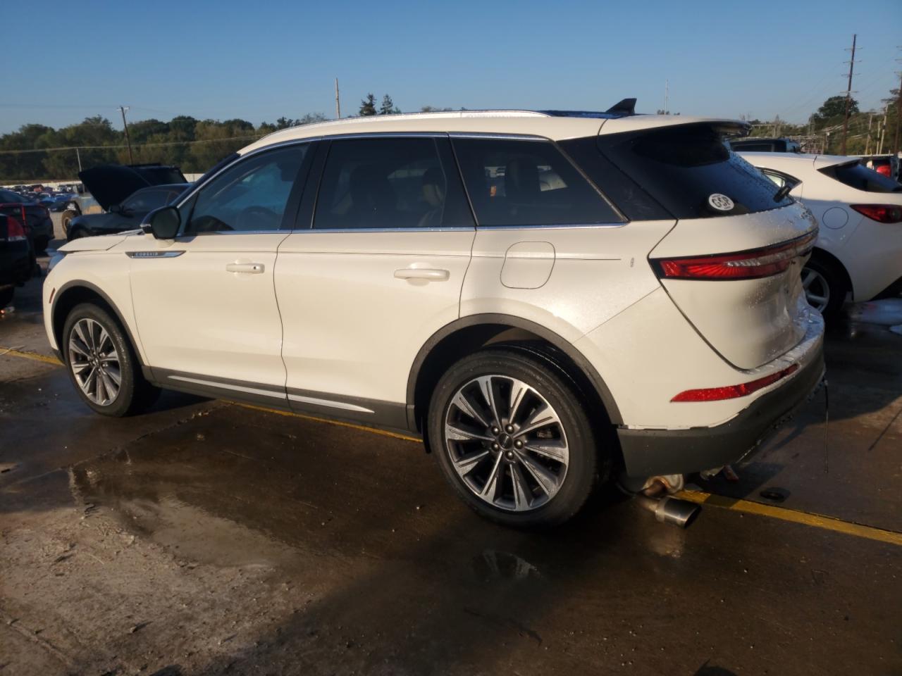 2020 Lincoln Corsair Reserve - Фото 2