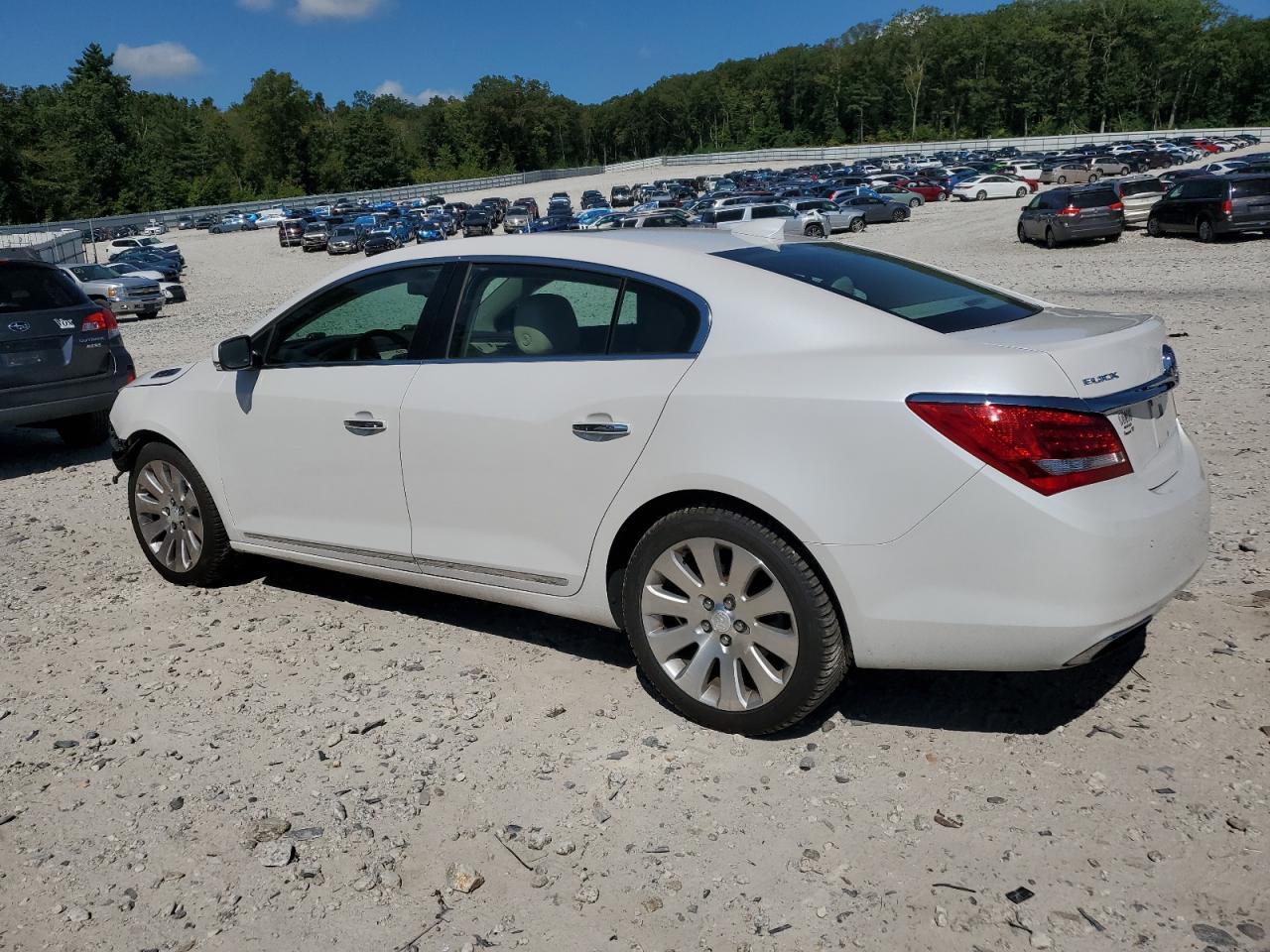 2015 Buick Lacrosse - Image 2