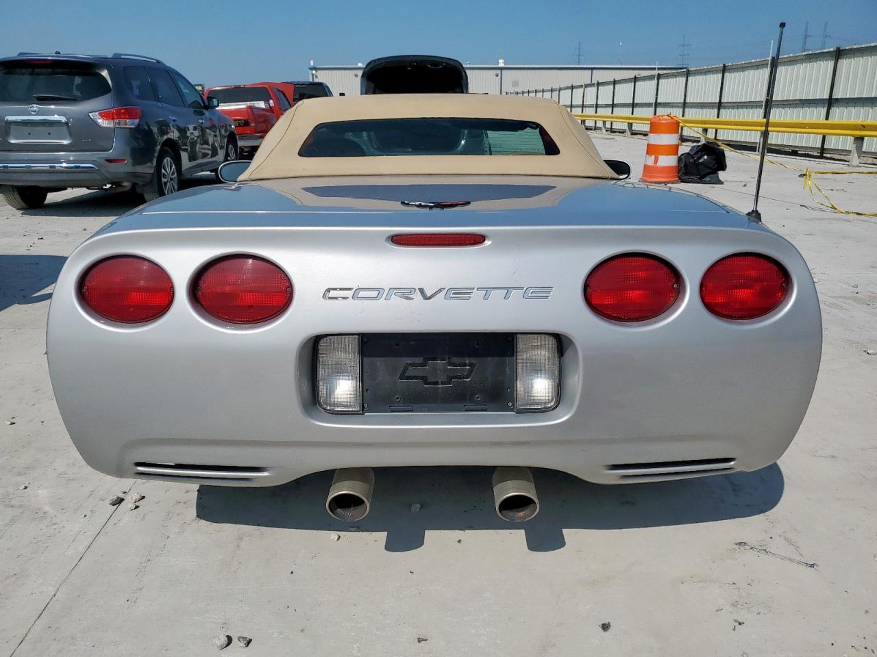 2000 Chevrolet Corvette - Фото 6