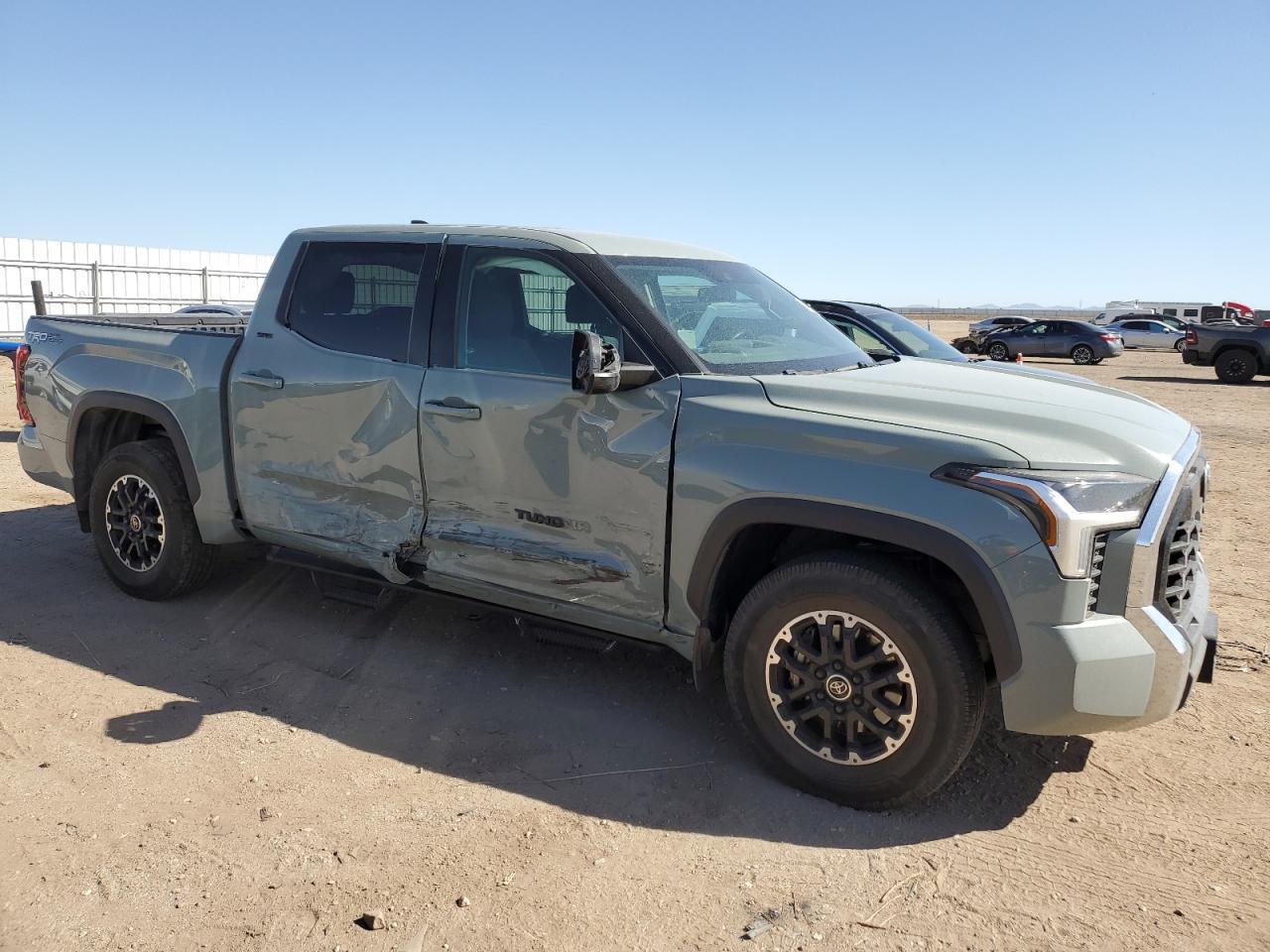 2023 Toyota Tundra Crewmax Sr - Фото 4