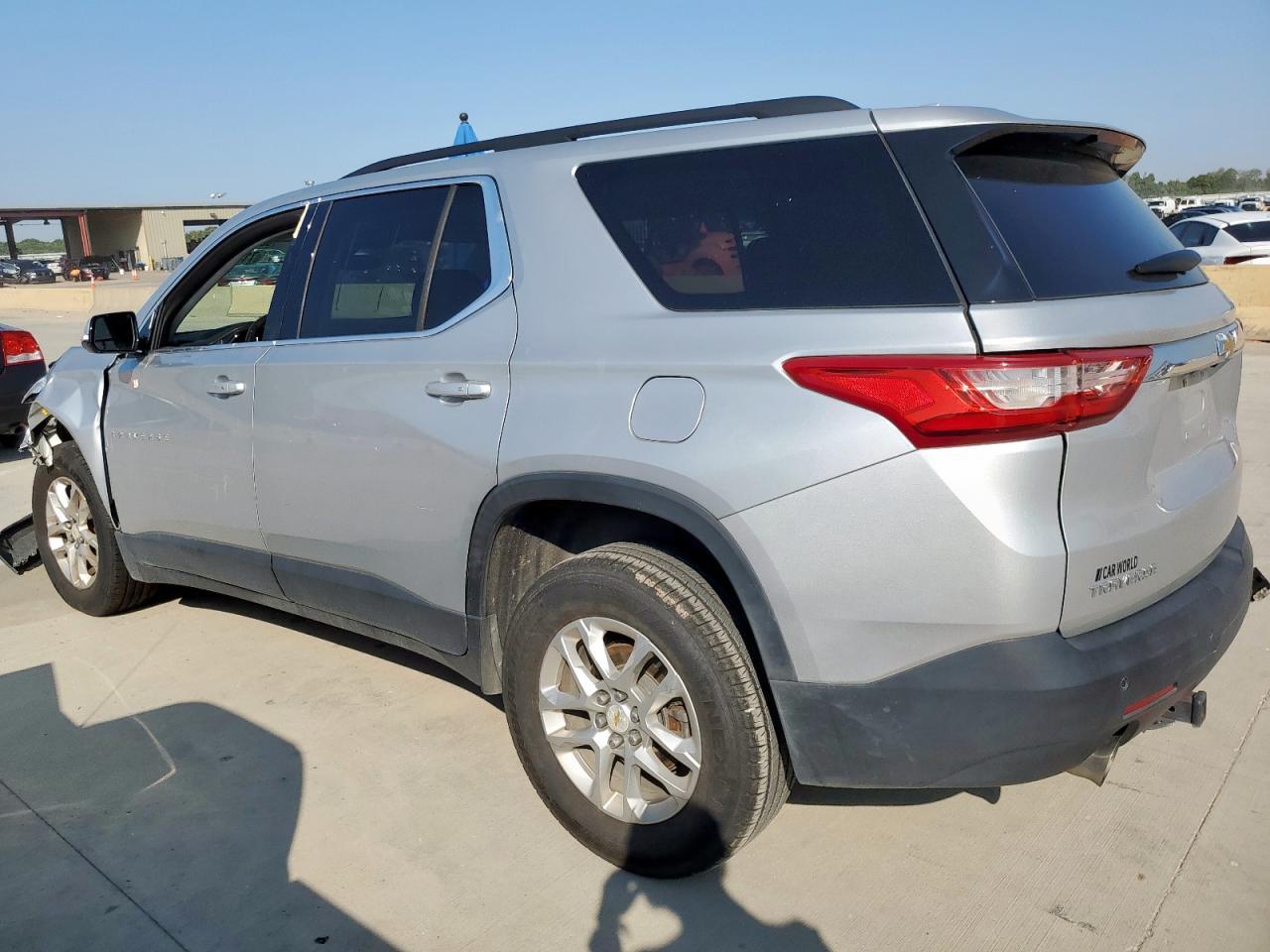 2019 Chevrolet Traverse Lt - Image 2
