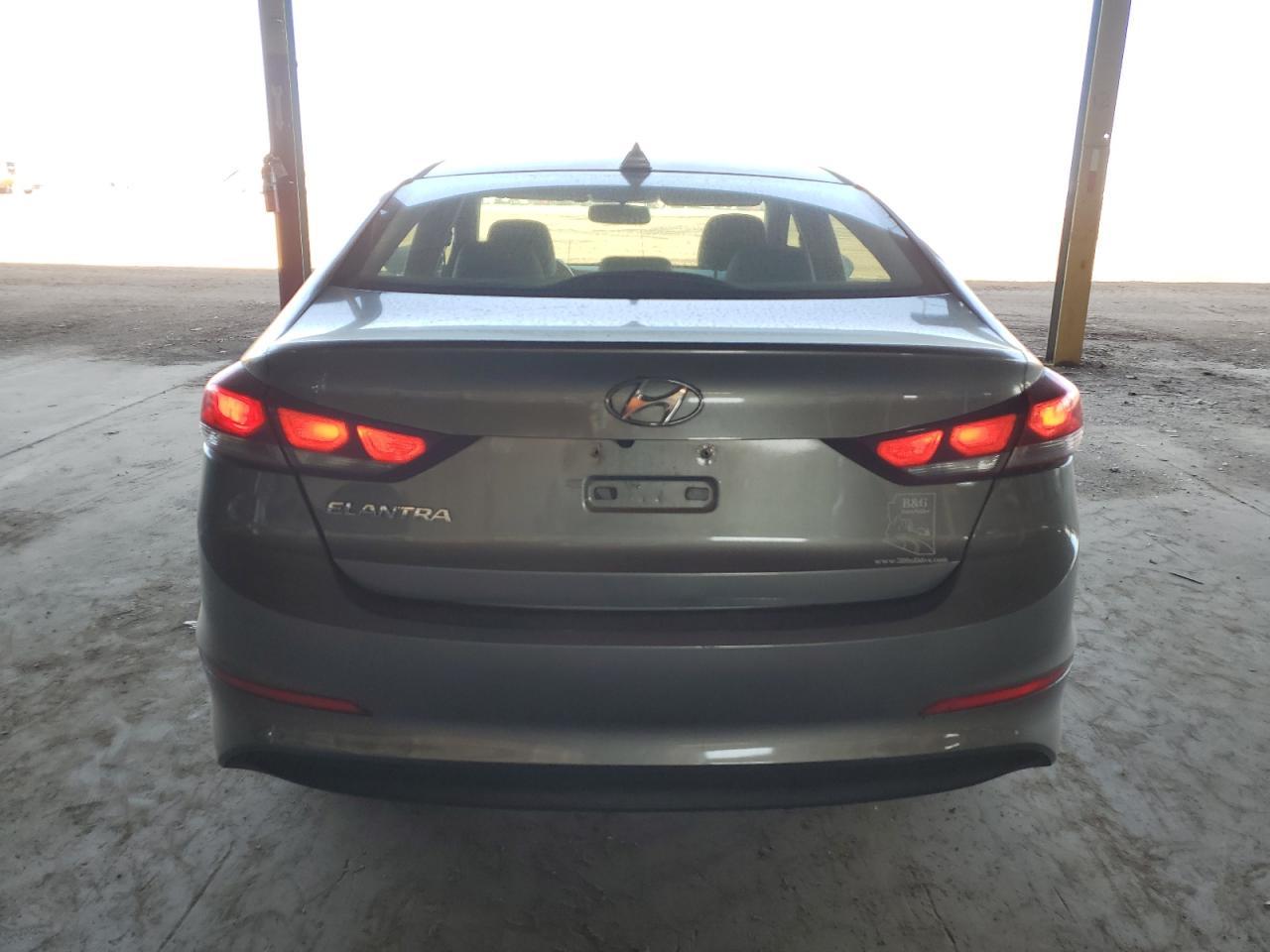 2018 Hyundai Elantra Sel - Фото 6