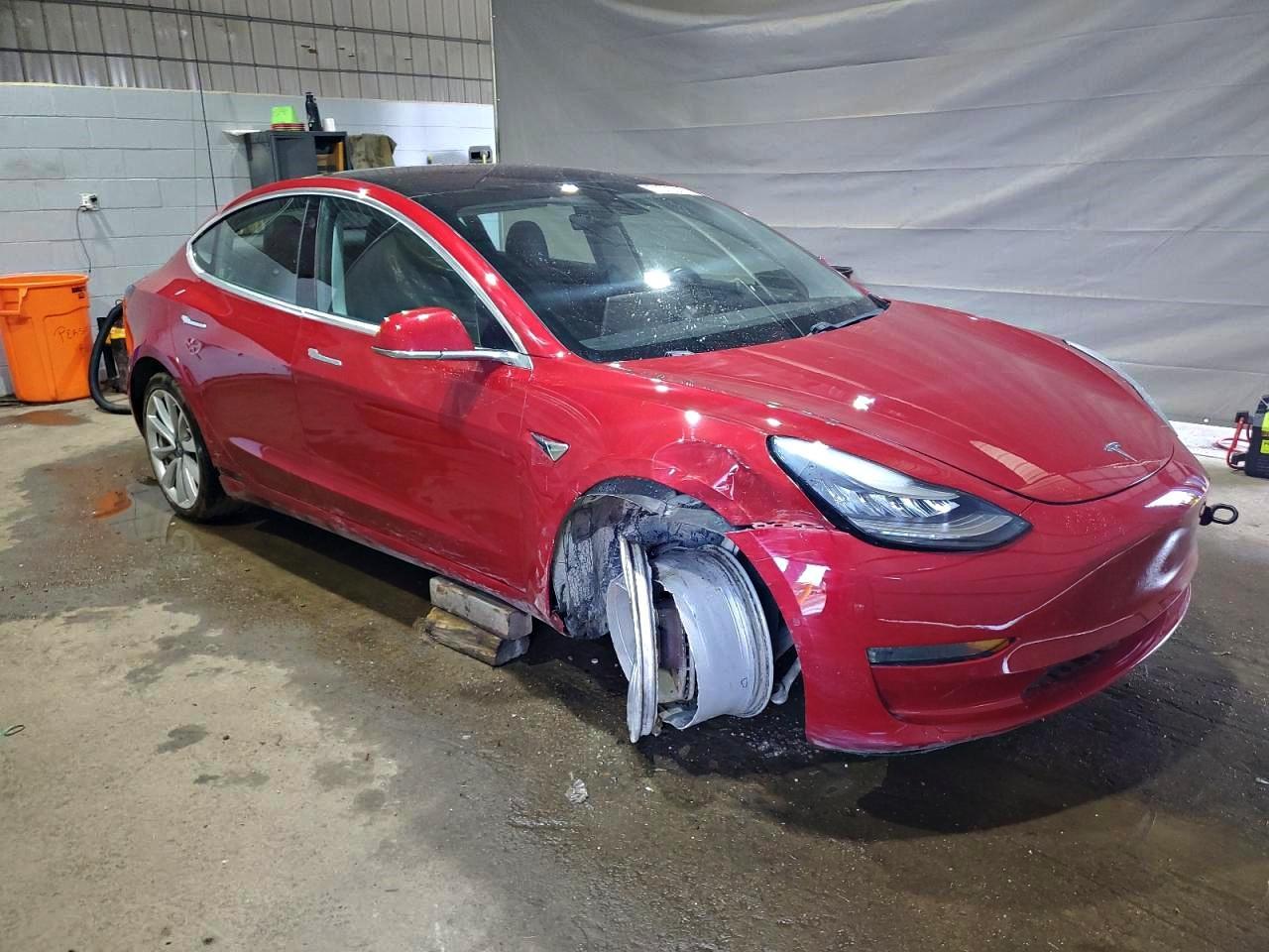2018 Tesla Model 3 - Image 4