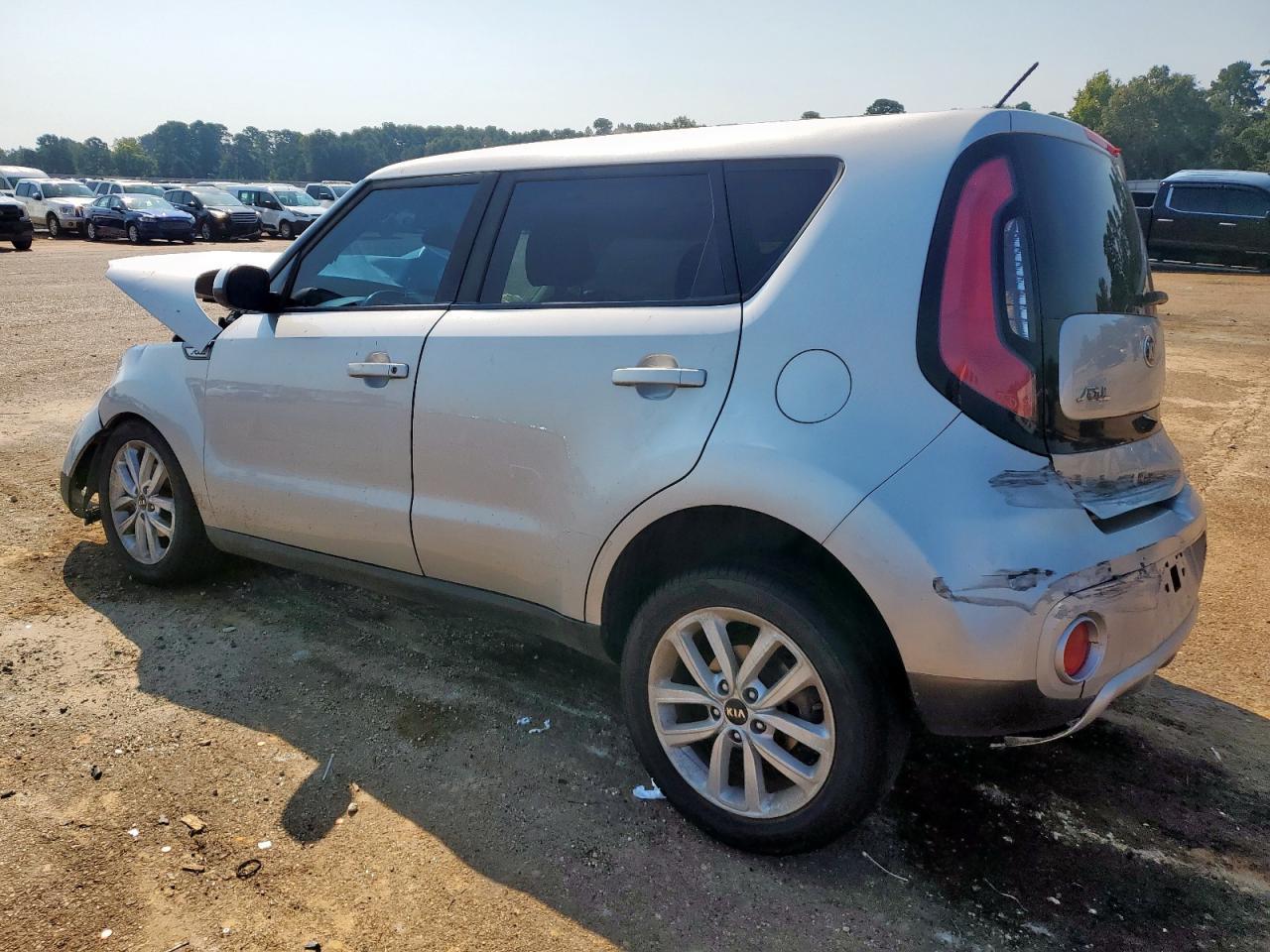 2018 Kia Soul + - Image 2