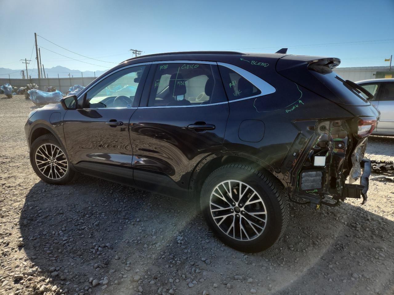 2023 Ford Escape - Image 2