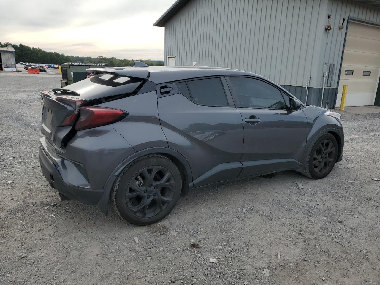 2019 Toyota C-Hr Xle - Фото 3
