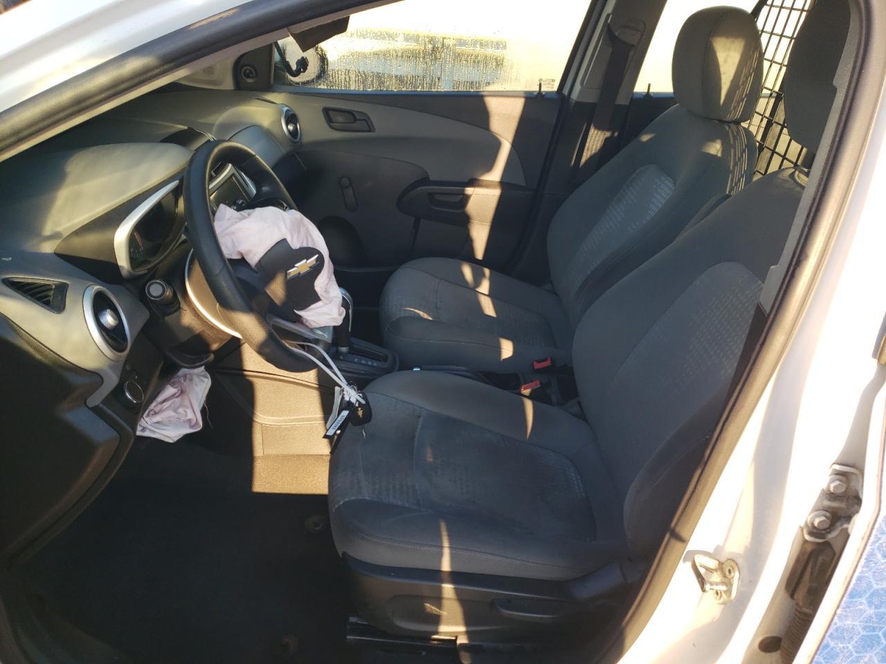 2019 Chevrolet Sonic - Фото 7