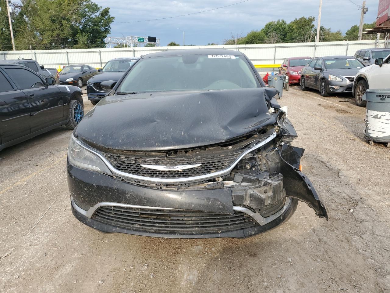 2016 Chrysler 200 Limited - Image 5