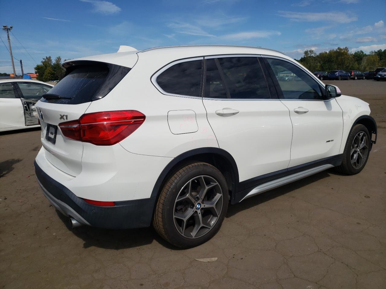 2017 BMW X1 xDrive28I - Image 3