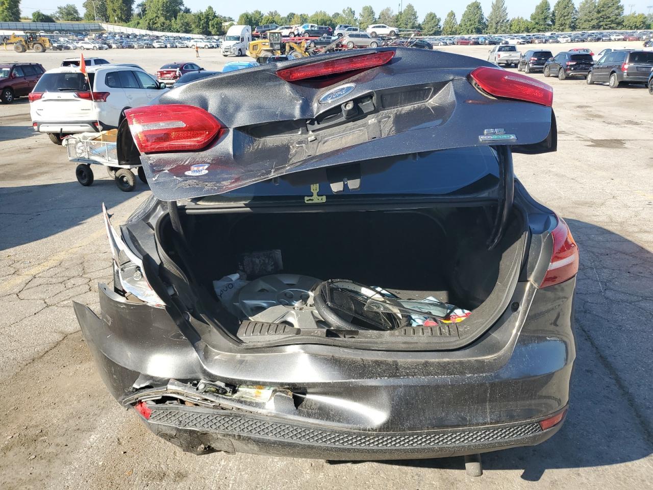 2016 Ford Focus Se - Фото 6