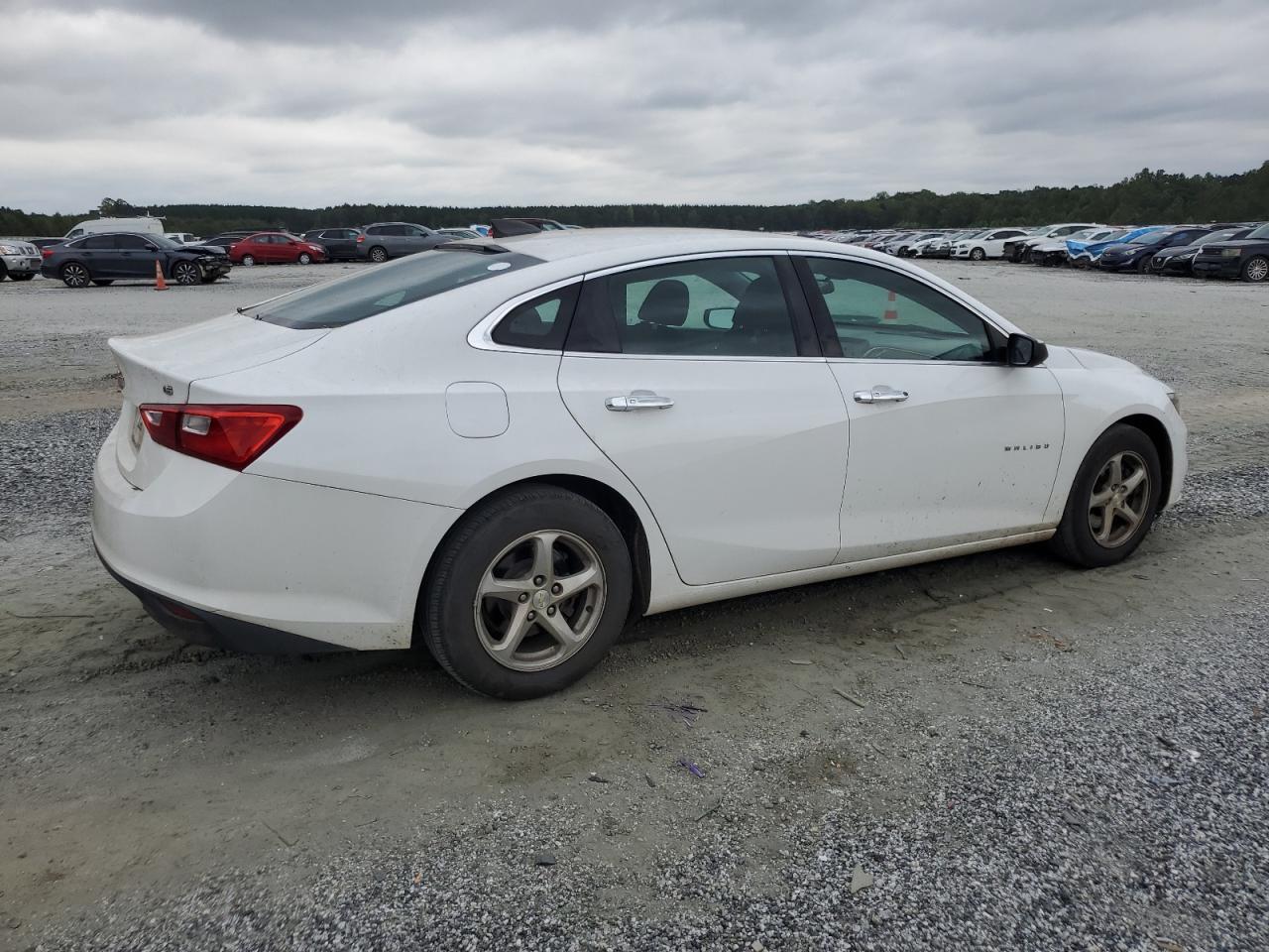 2016 Chevrolet Malibu Ls - Фото 3
