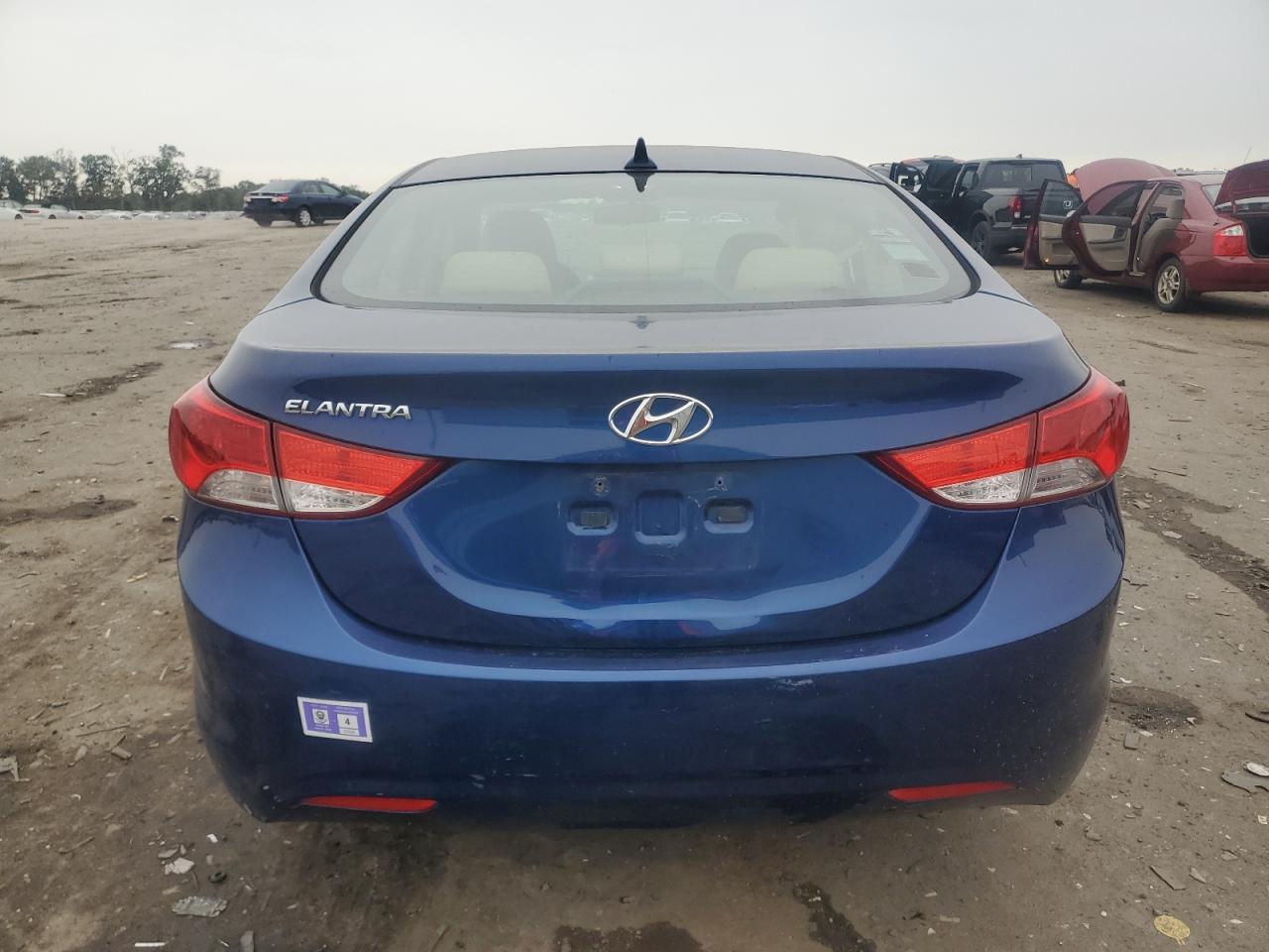 2013 Hyundai Elantra Gls - Фото 6