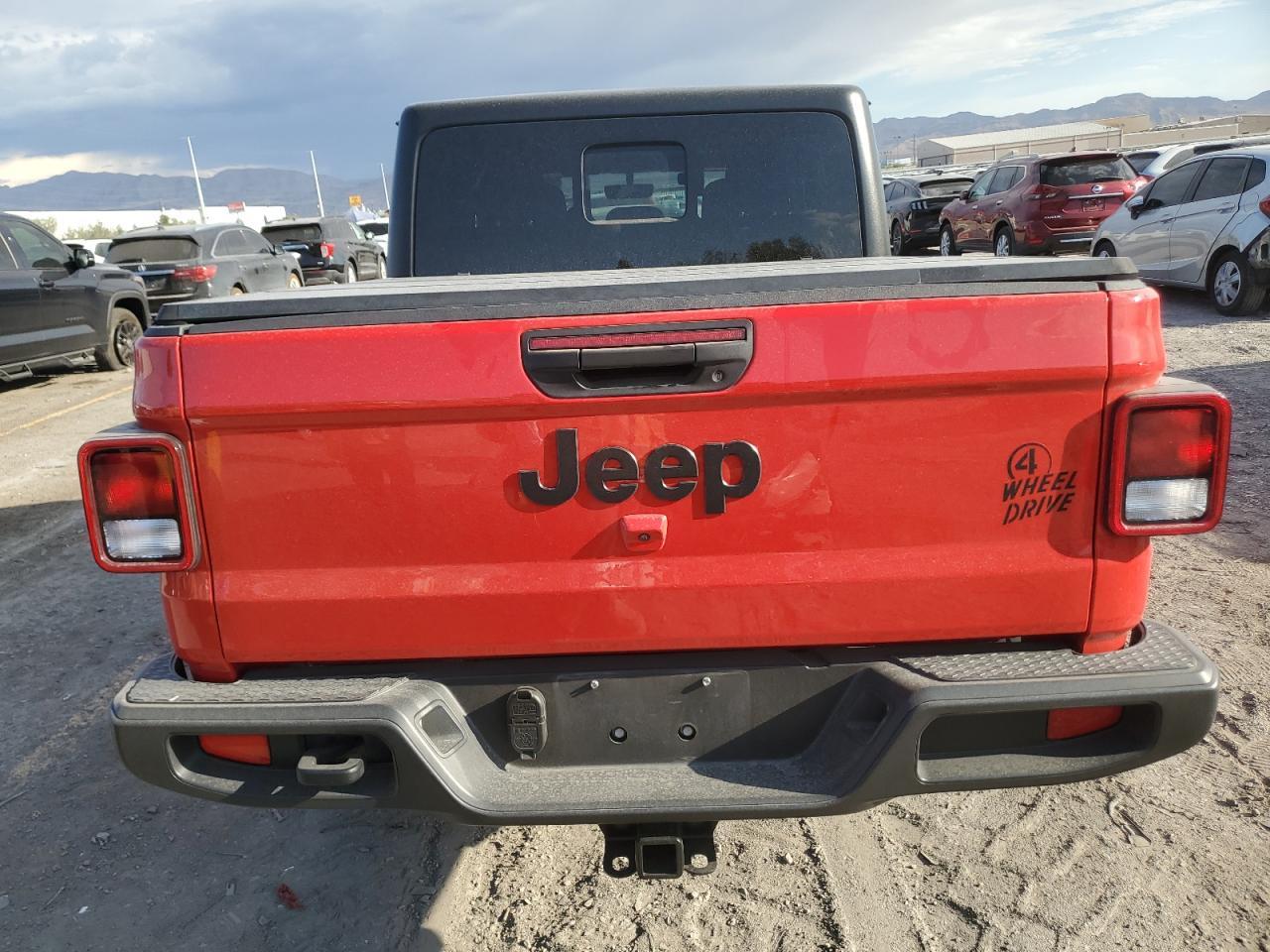 2023 Jeep Gladiator Sport - Фото 6