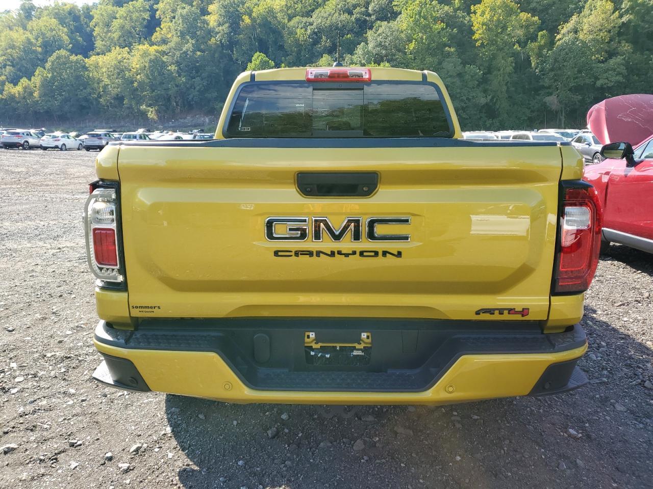 2023 GMC Canyon At4 - Image 6