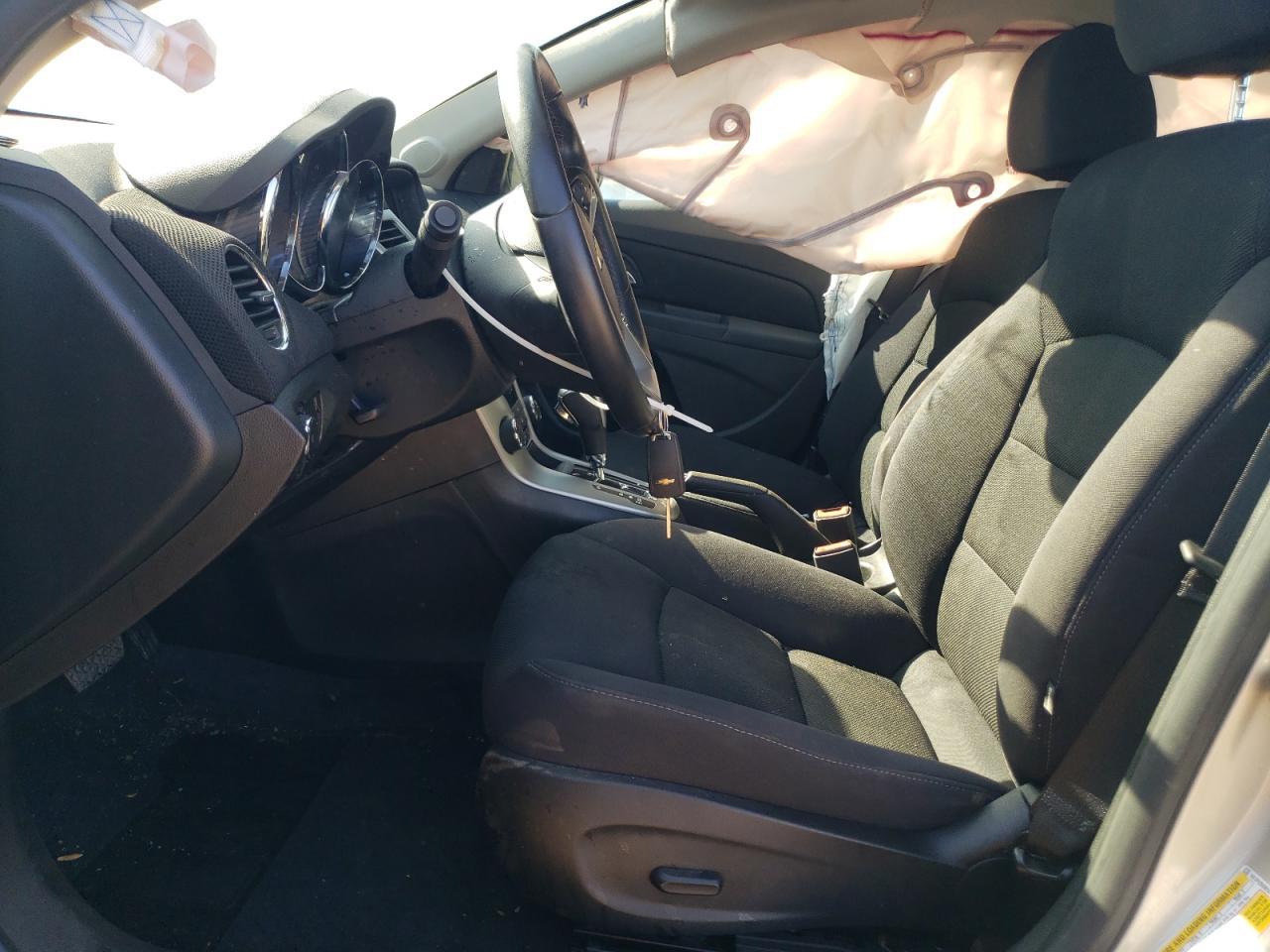 2013 Chevrolet Cruze Lt - Image 7