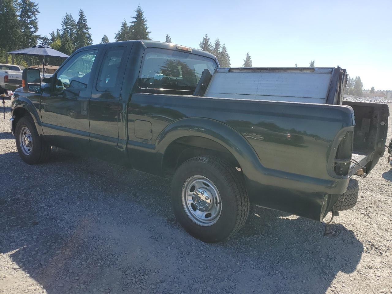 2016 Ford F250 Super Duty - Image 2