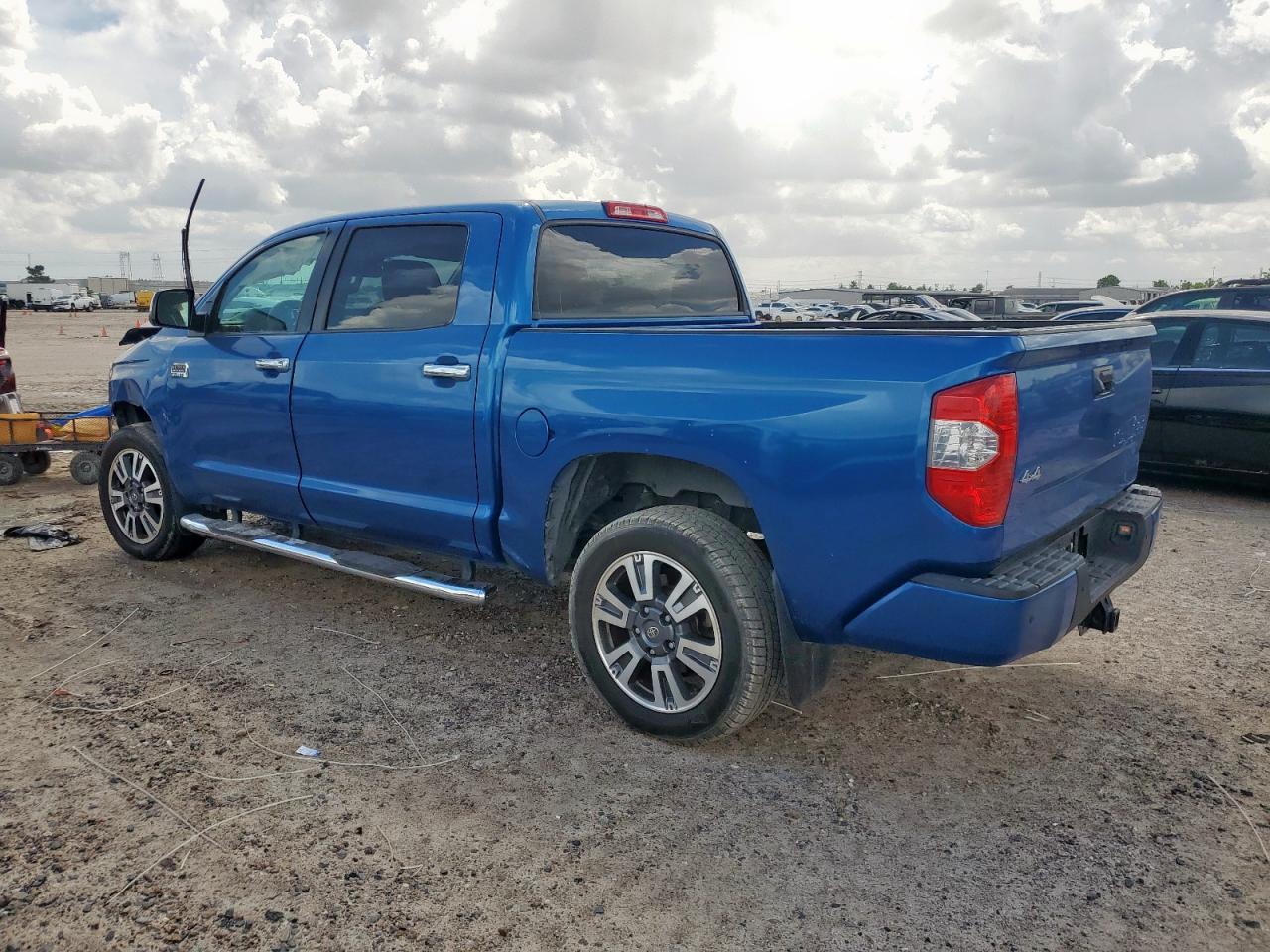 2018 Toyota Tundra Crewmax 1794 - Фото 2