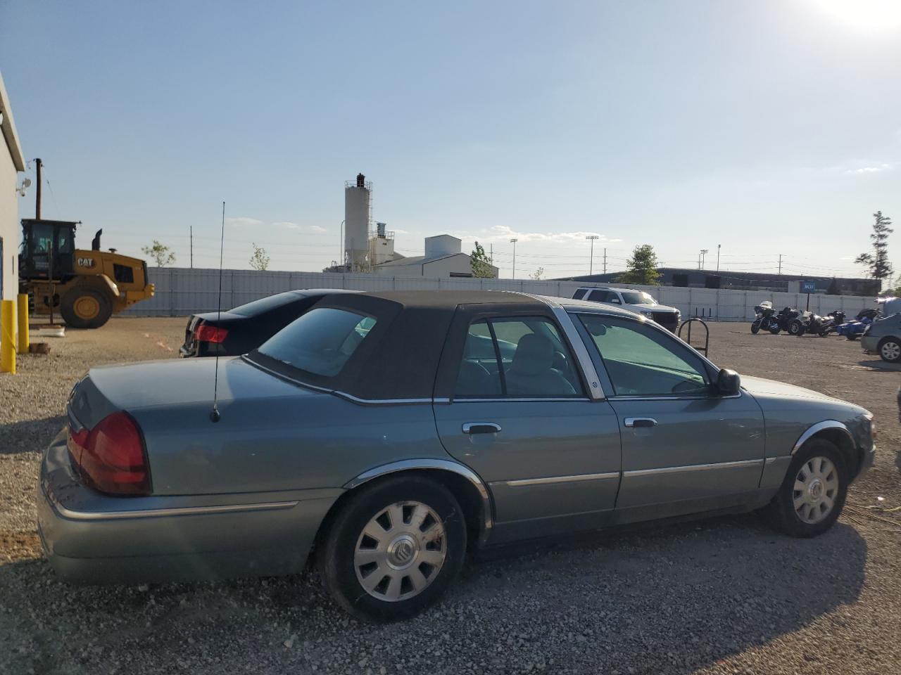 2005 Mercury Grand Marquis Ls - Image 3