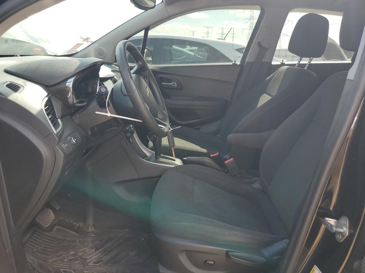 2017 Chevrolet Trax Ls - Image 7
